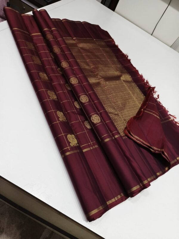 Pure Kanchipuram Checked Paalum pazhamum Silks