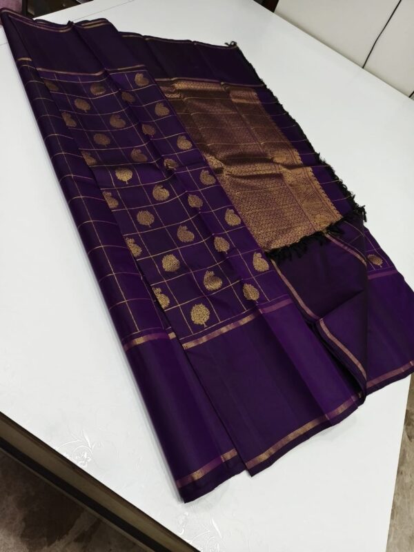 Pure Kanchipuram Checked Paalum pazhamum Silks